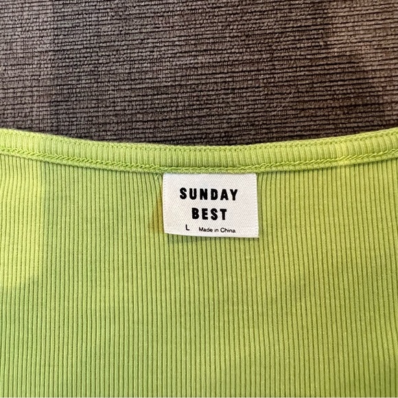 Aritzia Sunday Best long sleeve - Picture 6 of 6